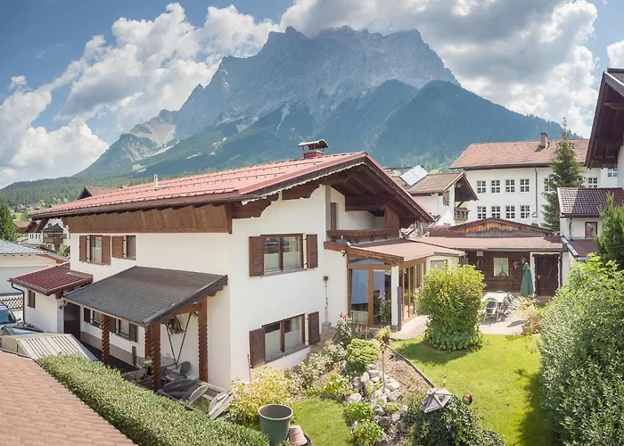 Chalet Holzerstubn Ehrwald
